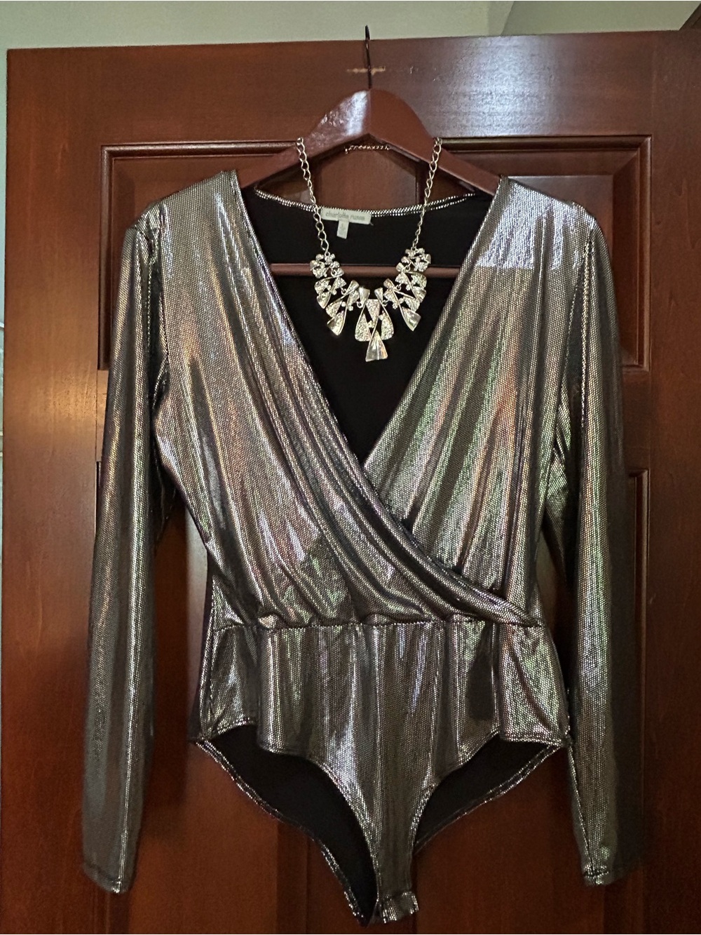 Charlotte Russe Metallic Gunmetal Wrap Peplum Snap-Crotch Bodysuit L + Necklace